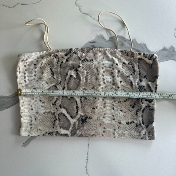 FASHION NOVA | Snake Print Crop Top | Beige Neutral | Size Small - Picture 10 of 16